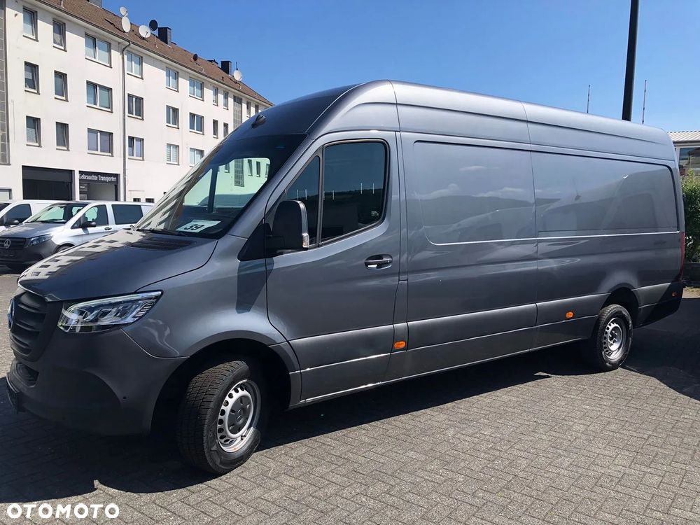 Mercedes-Benz Sprinter - 3