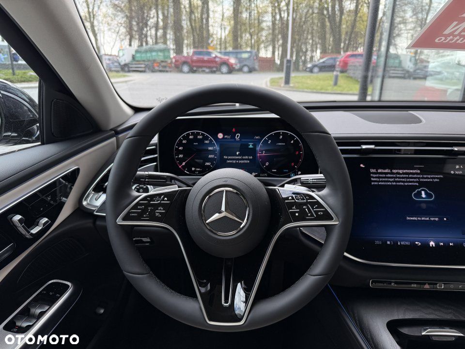 Mercedes-Benz Klasa E - 7