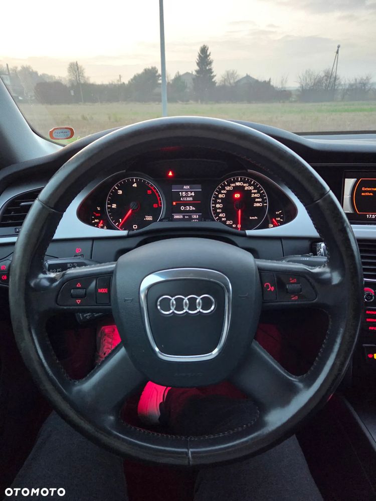 Audi A4 Limousine - 20