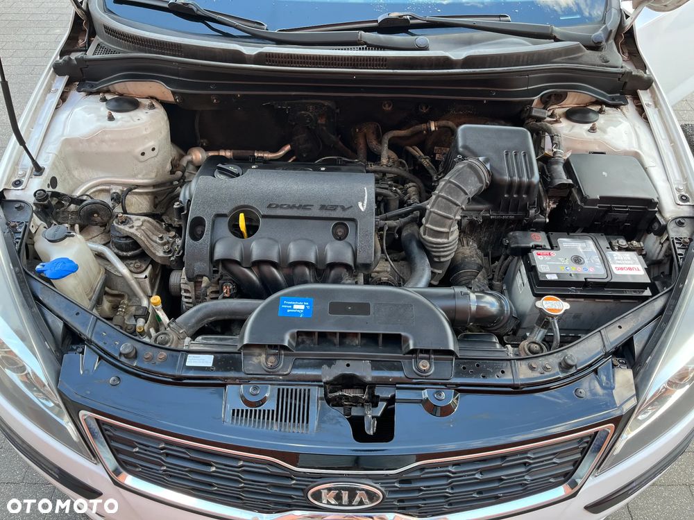 Kia ProCeed - 8