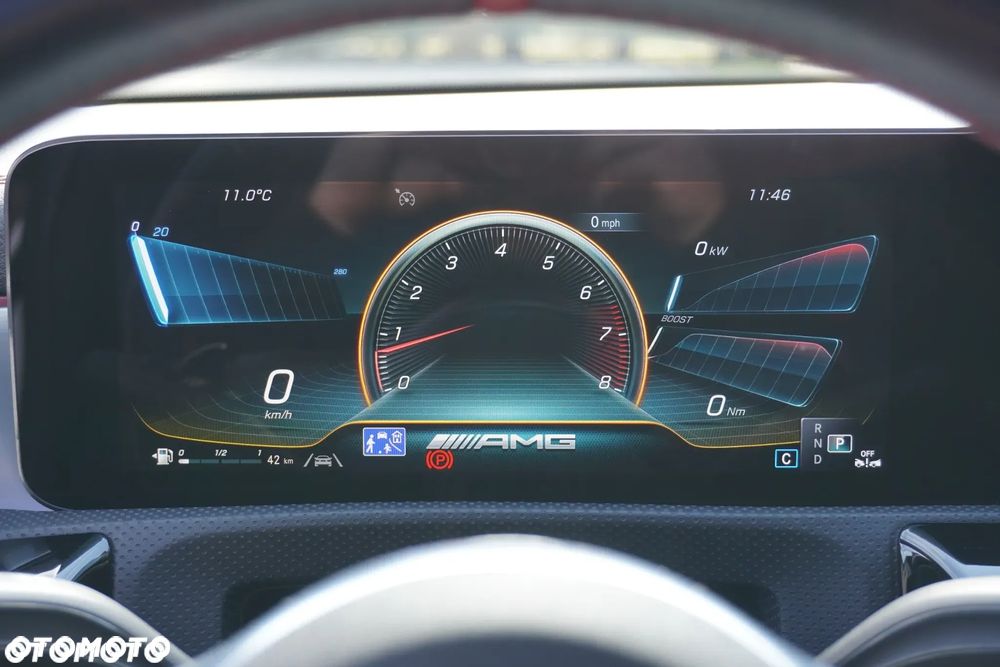 Mercedes-Benz CLA AMG 35 4Matic B AMG Speedshift 7G-DCT - 22