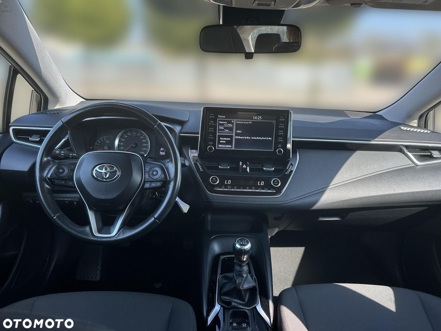 Toyota Corolla - 11