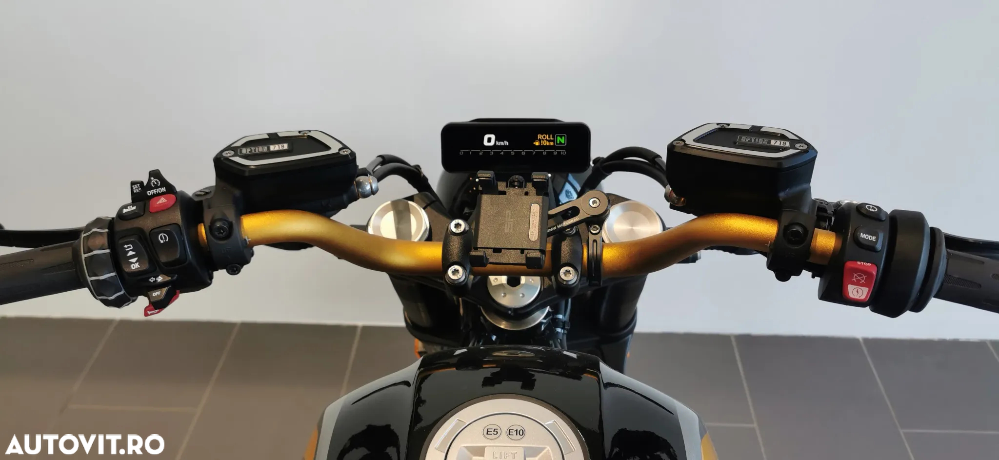 BMW R12 nineT - 14