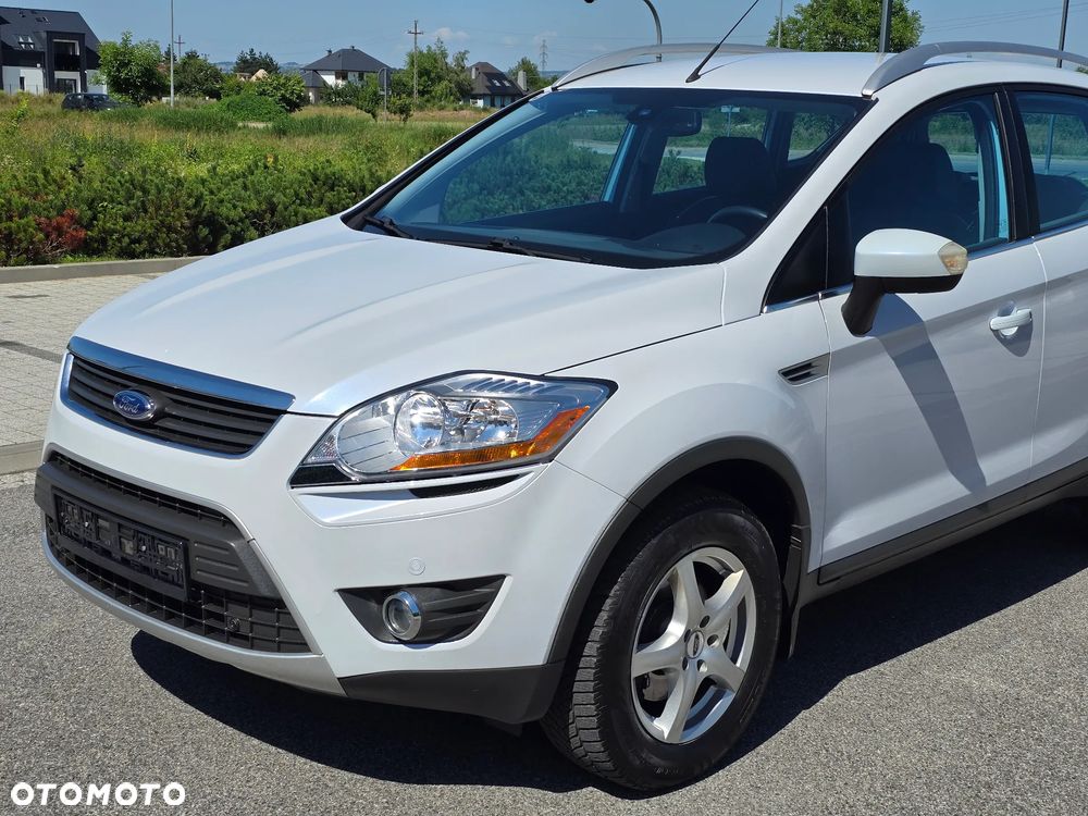Ford Kuga 2.0 TDCi 4x4 Titanium - 16