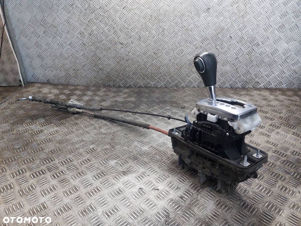 LEWAREK ZMIANY BIEGÓW AUTOMAT + LINKA AUDI A4 B7 2.0 TFSI 8E1713111AA - 1