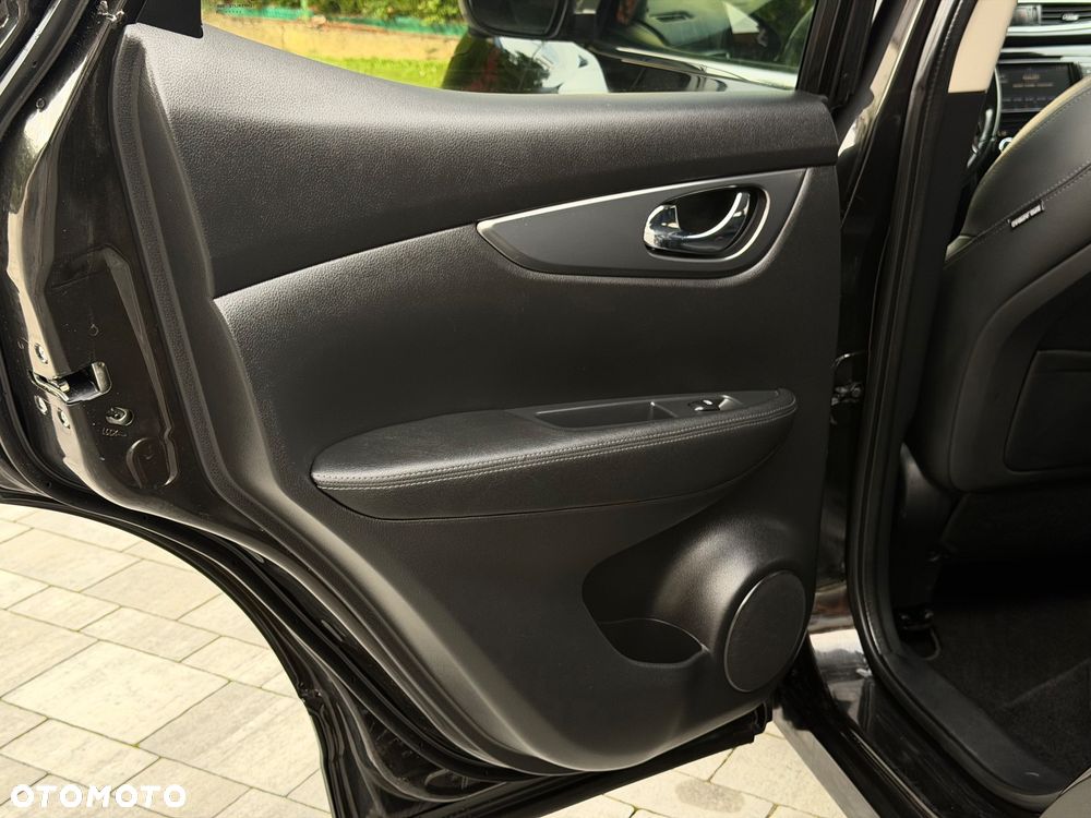 Nissan Qashqai 1.3 DIG-T N-Motion - 35
