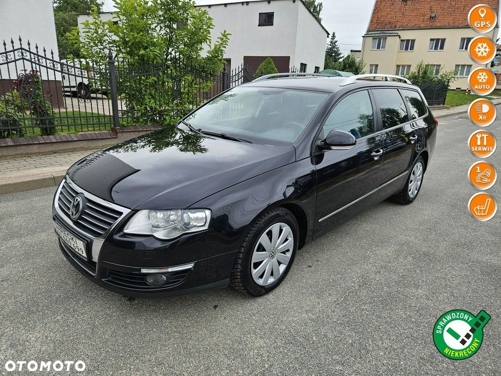 Volkswagen Passat - 1