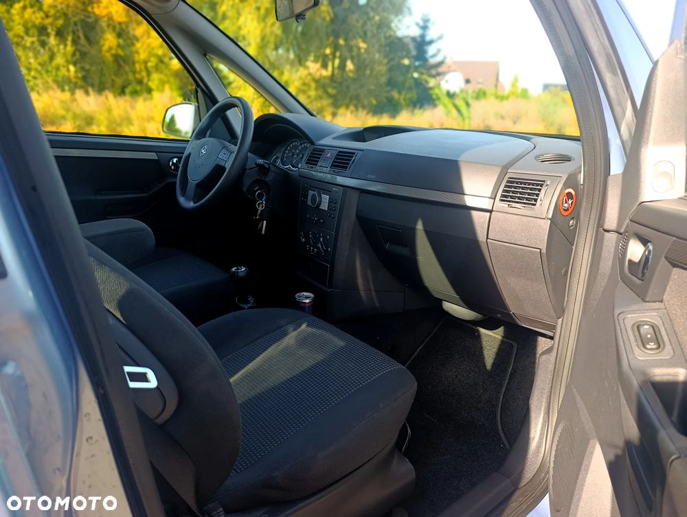 Opel Meriva - 10