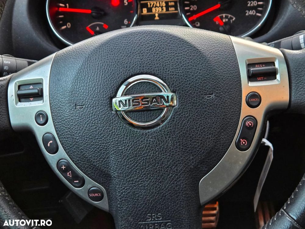 Nissan Qashqai 1.5 dCi DPF I-Way - 19