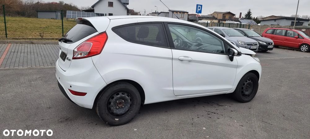 Ford Fiesta - 6