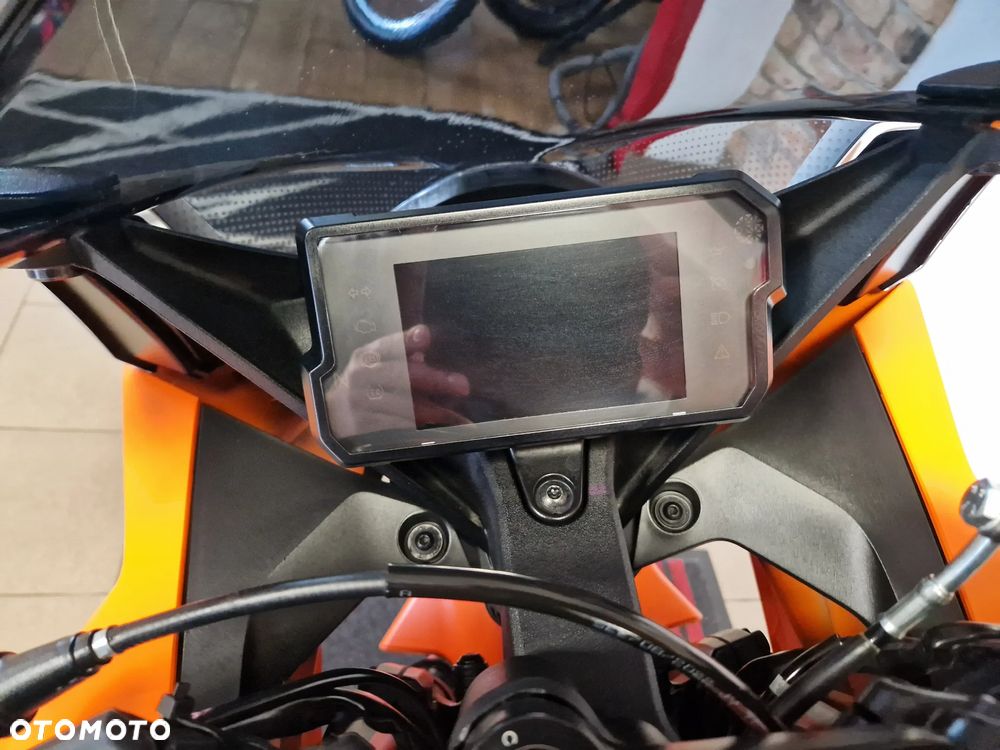 KTM RC 125 - 37