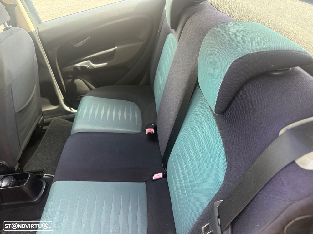 Fiat Grande Punto 1.3 M-Jet Free J15 - 19
