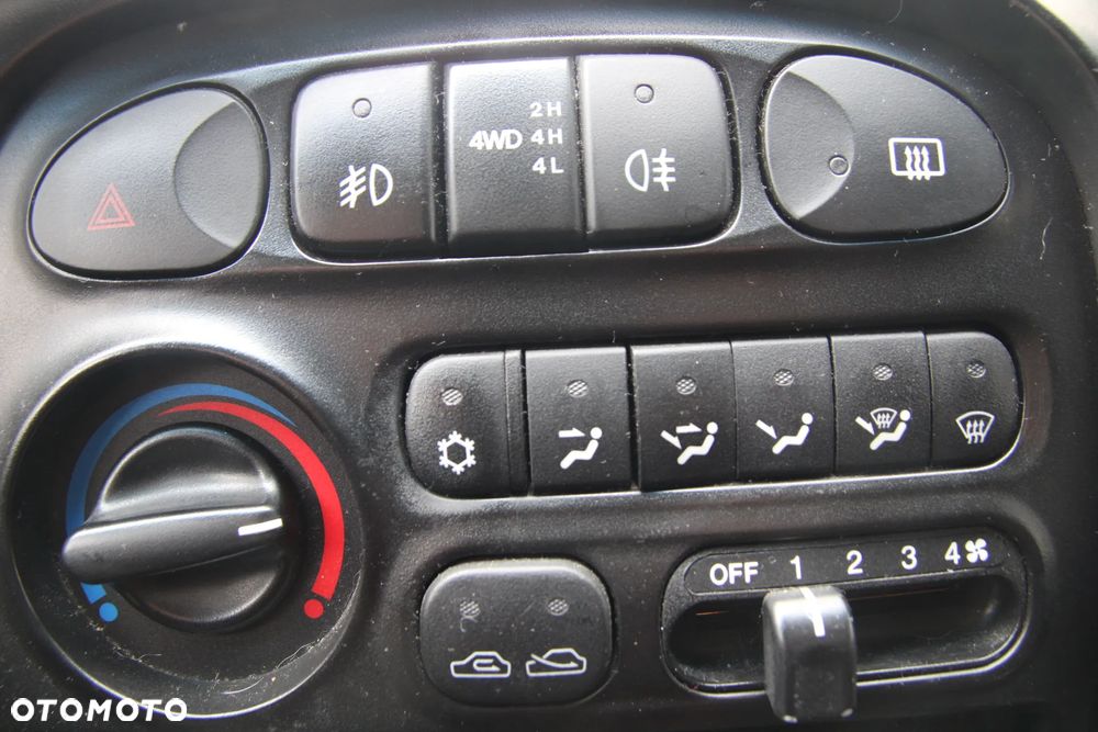 Hyundai H-1 Starex - 18