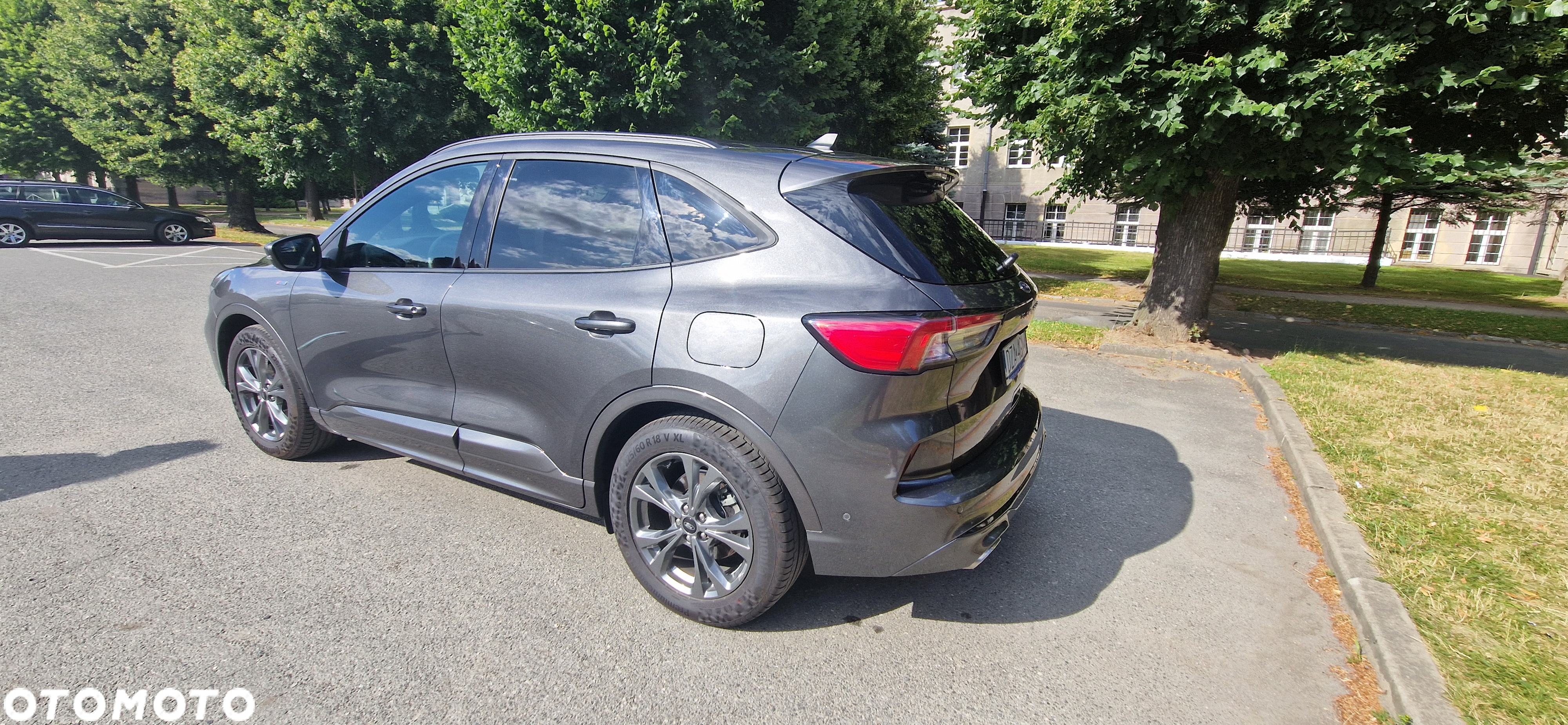 Ford Kuga 1.5 EcoBoost FWD ST-Line - 6