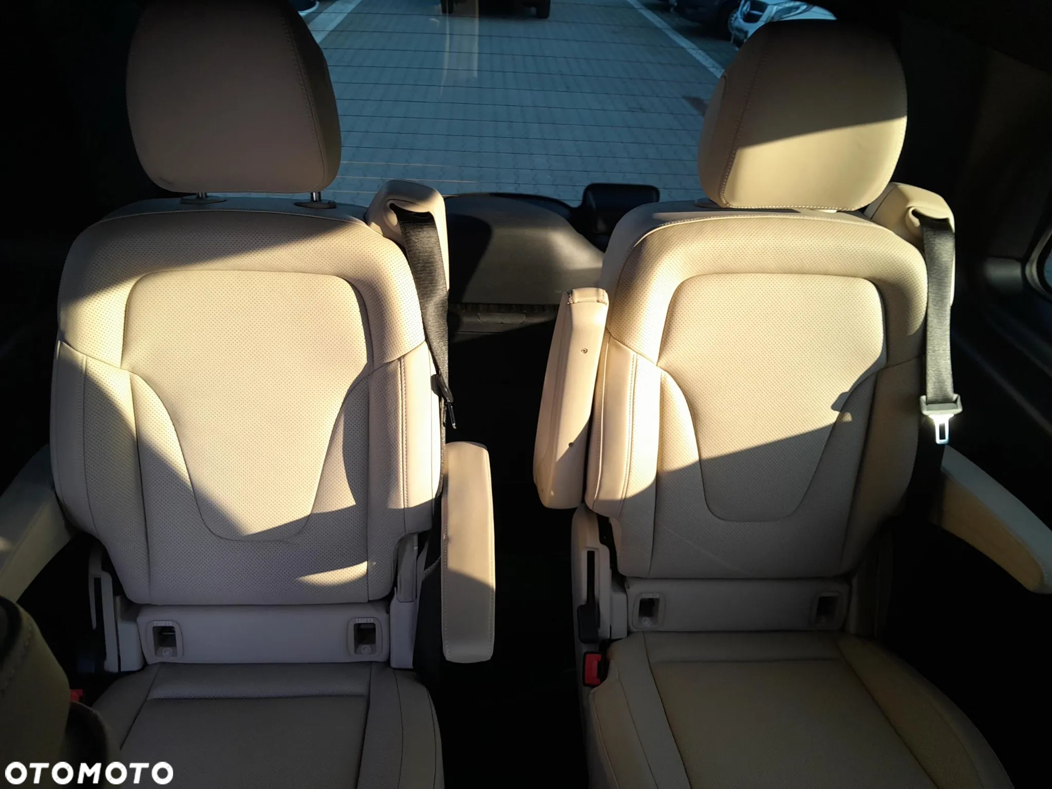 Mercedes-Benz Klasa V 300 d Exclusive 9G-Tronic (d³ugi) - 18