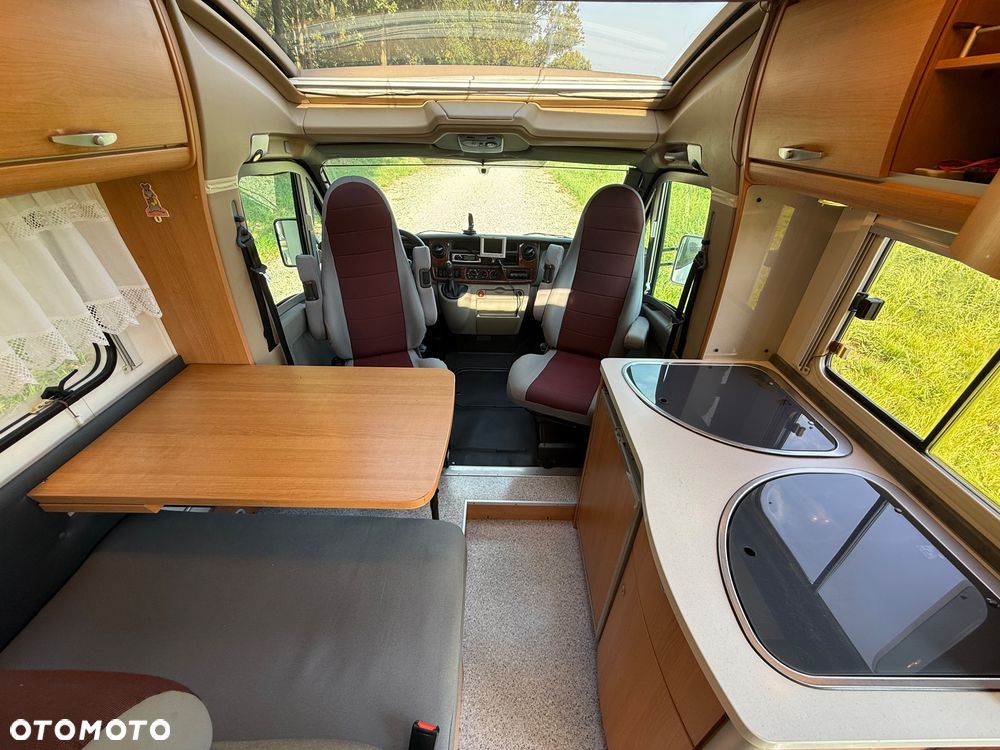 Renault Knaus Sun TI 650 - 19