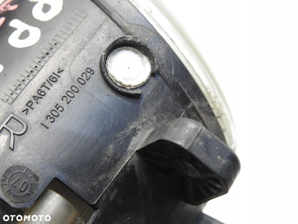 HALOGEN PRAWY MERCEDES W204 1305200029 - 5