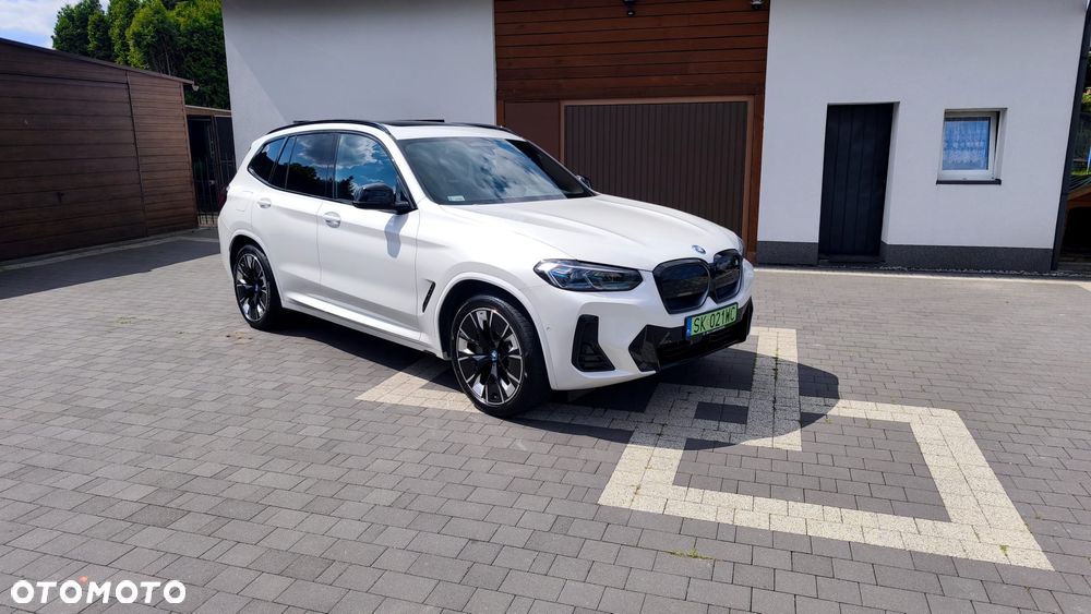 BMW iX3 80kWh Impressive - 1