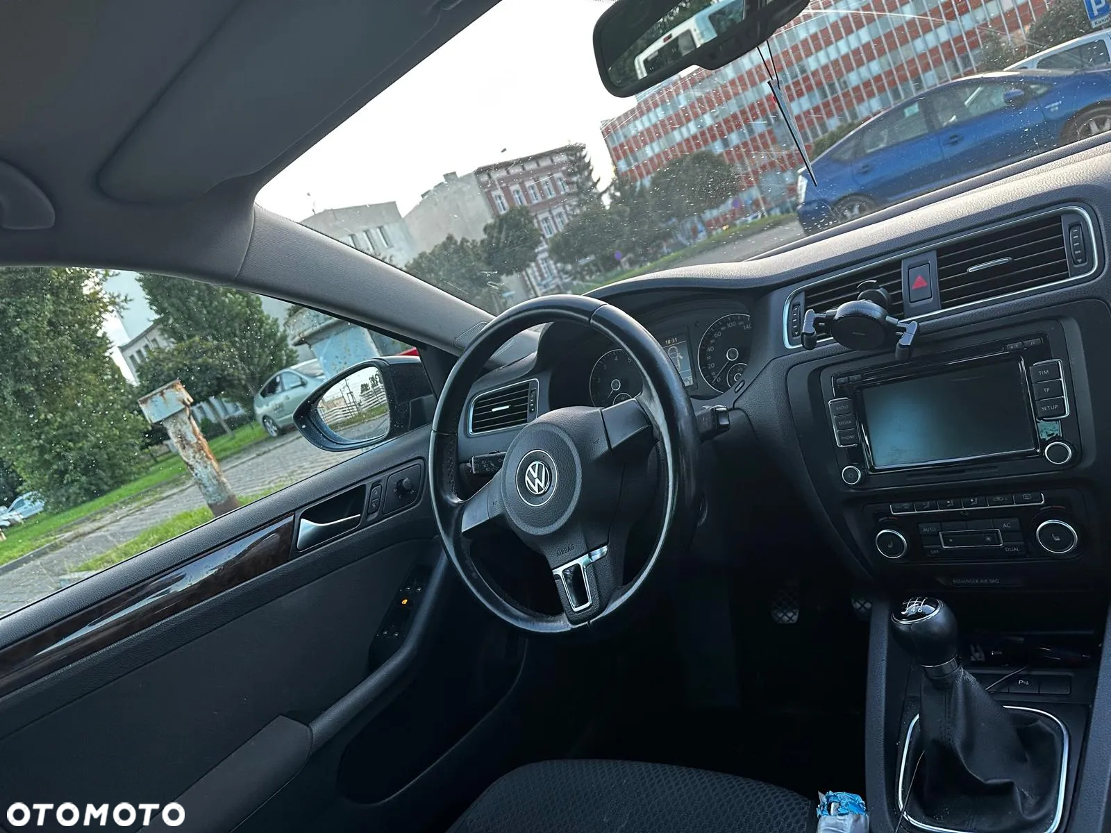 Volkswagen Jetta 1.2 TSI Comfortline - 6