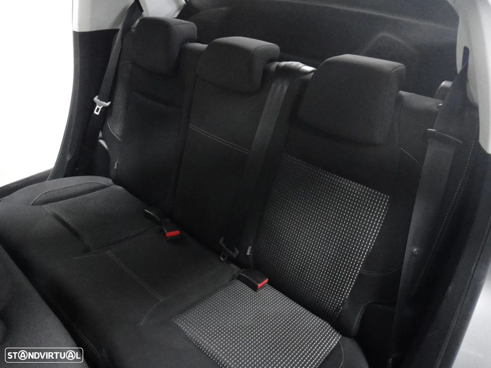 Peugeot 208 PureTech 110 Stop & Start EAT6 Tech Edition - 15