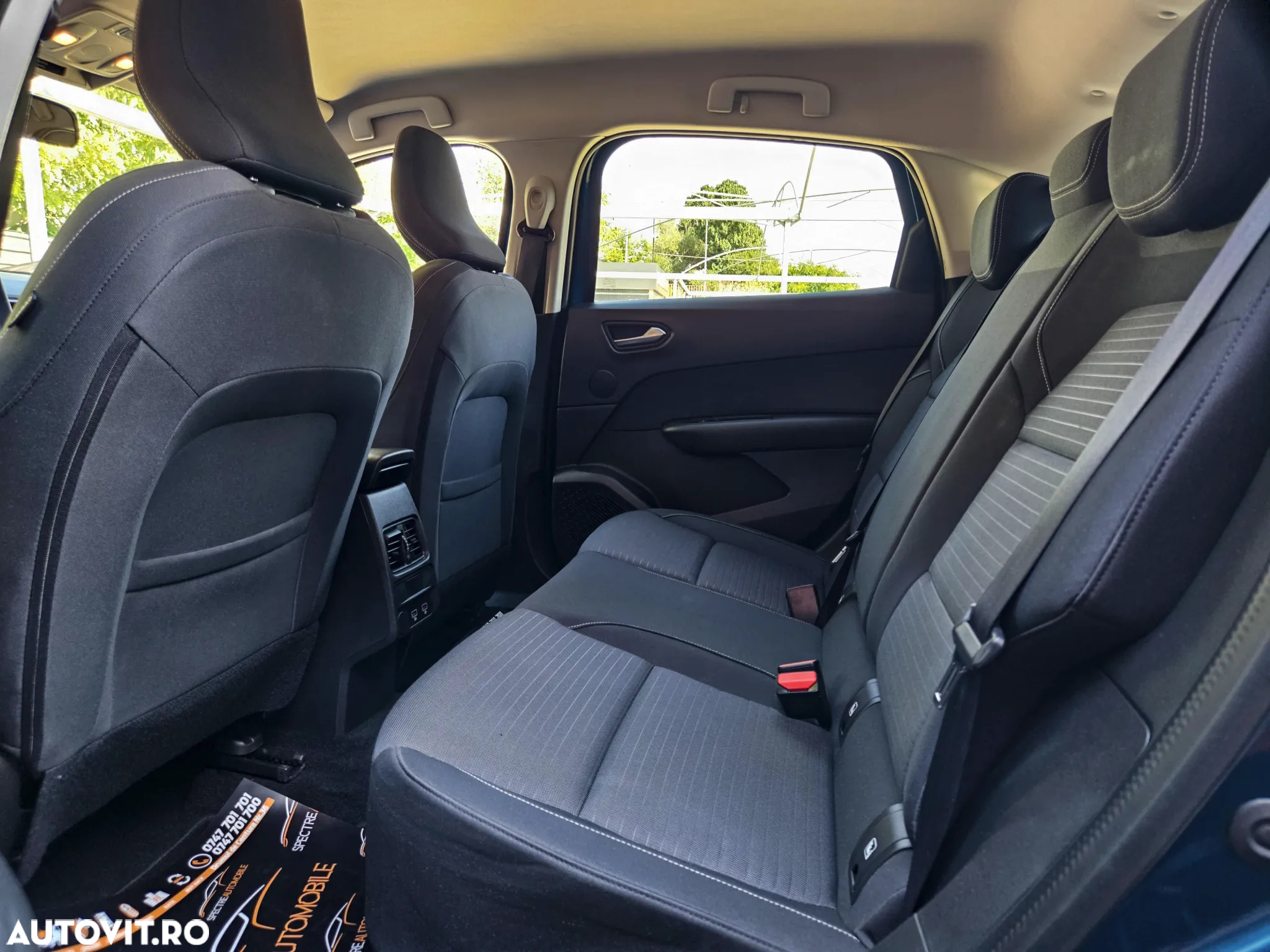 Renault Arkana E-TECH 145 Techno - 10