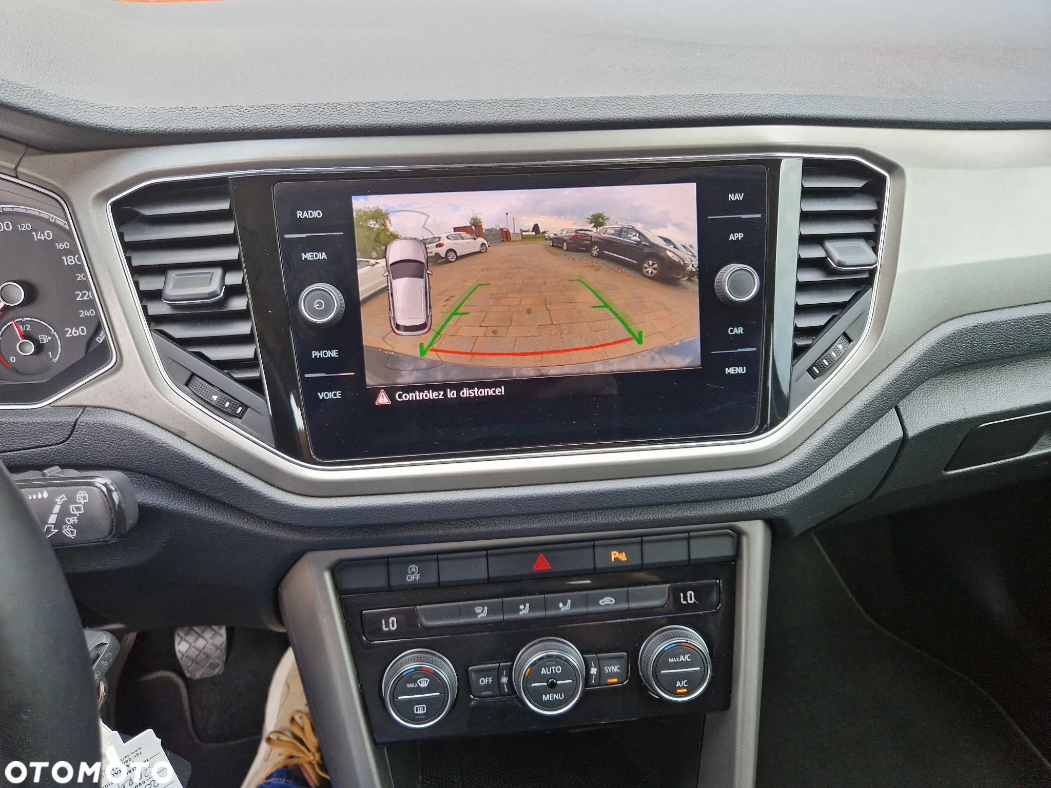 Volkswagen T-Roc 1.6 TDI SCR Style - 17