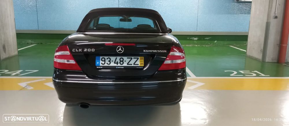 Mercedes-Benz CLK 200 K Avantgarde Aut. - 12