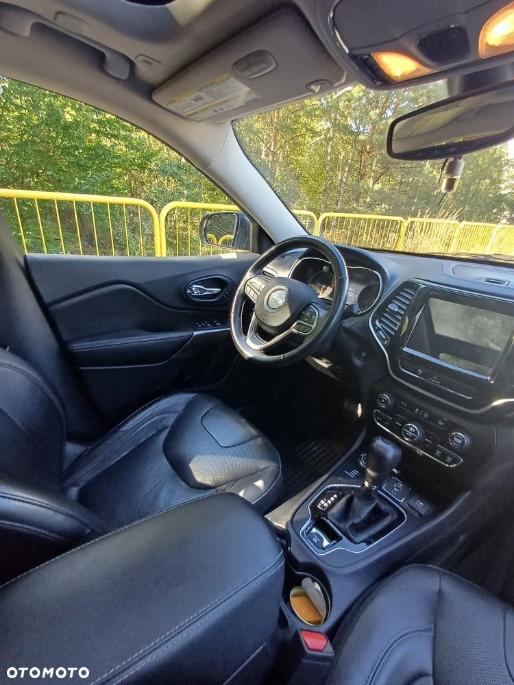 Jeep Cherokee 2.0 GME Active Drive I Limited - 11