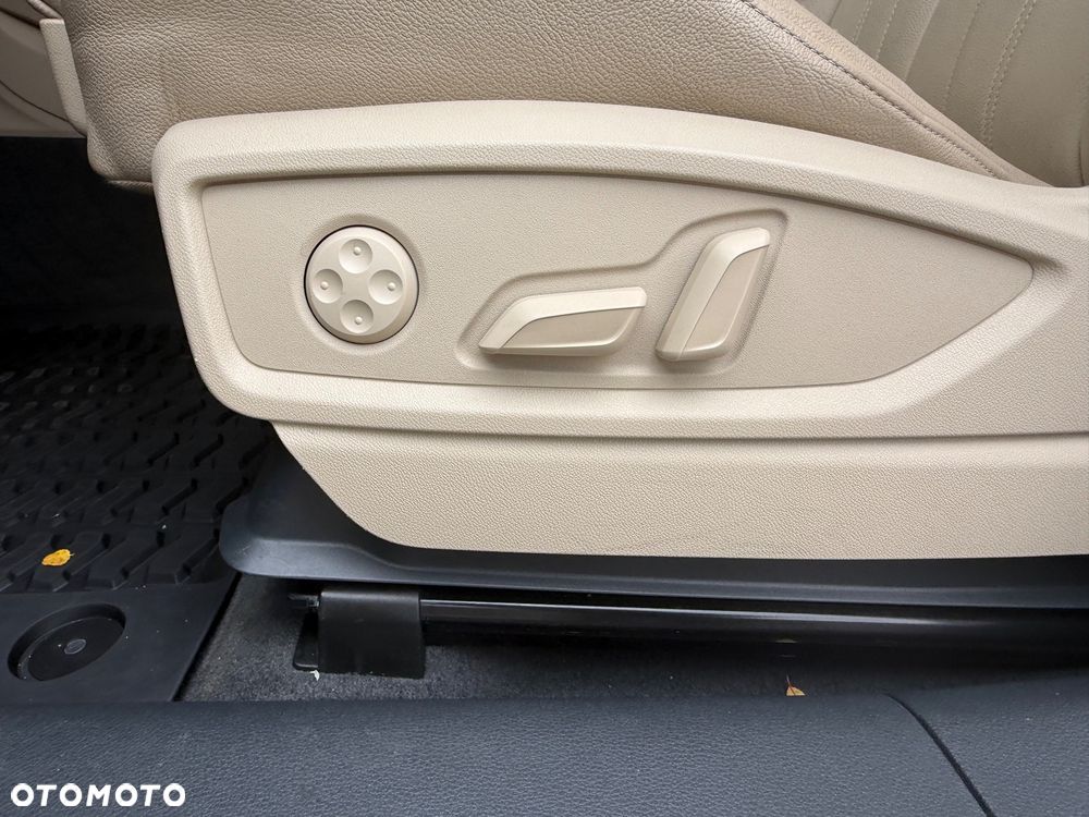 Audi Q5 35 TDI Quattro S tronic - 12