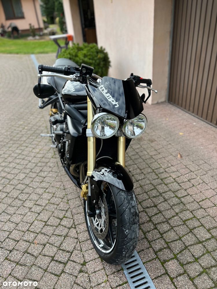 Triumph Street Triple - 2