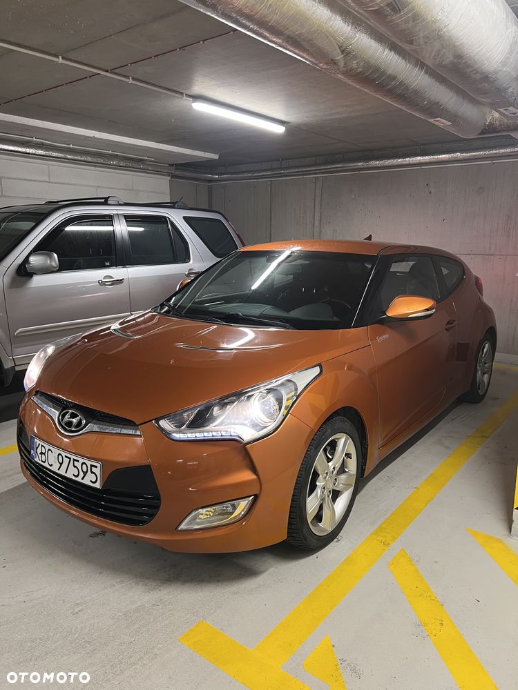 Hyundai Veloster 1.6 GDI Comfort - 3