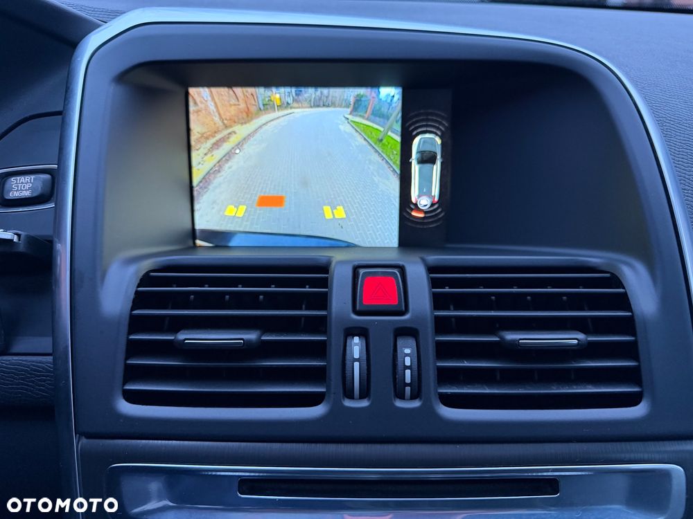 Volvo XC 60 D4 Geartronic Ocean Race - 27