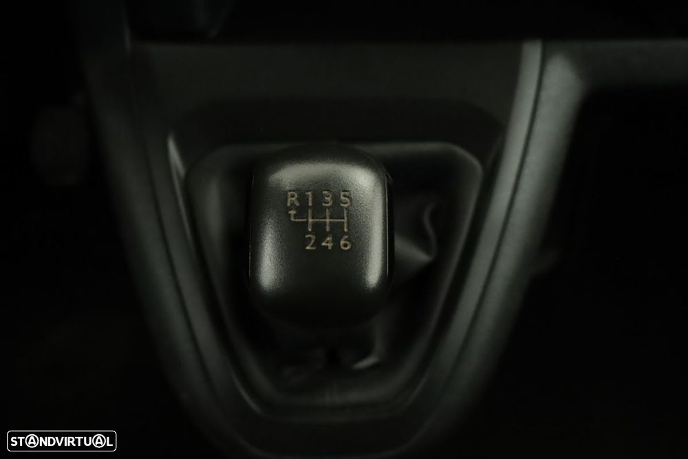 Opel vivaro 1.5 cdti l2h1 - 11