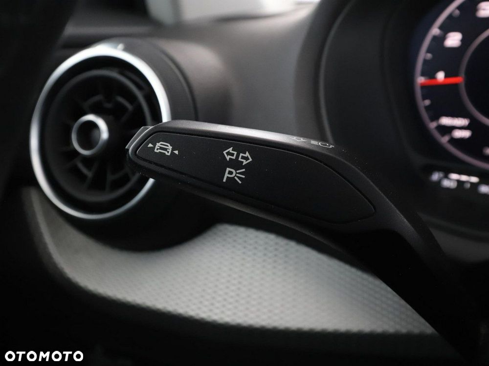 Audi Q2 35 TFSI - 31