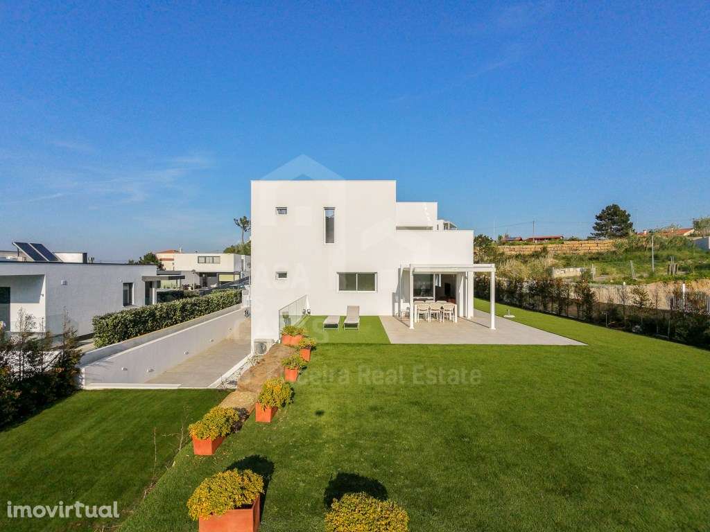 Vende Moradia T4 - Ericeira 8 km, A Casa das Casas - Grande imagem: 2/44