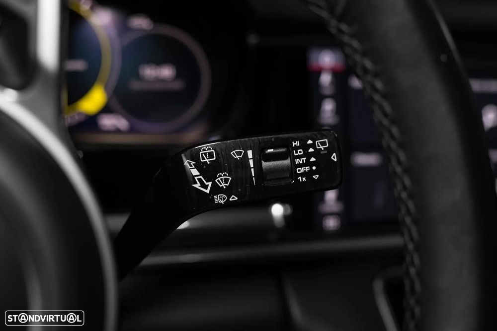 Porsche Panamera Sport Turismo 4 E-Hybrid - 40