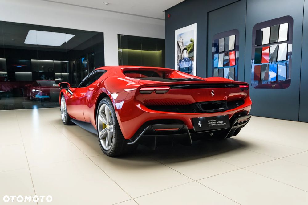 Ferrari 296 GTB - 8