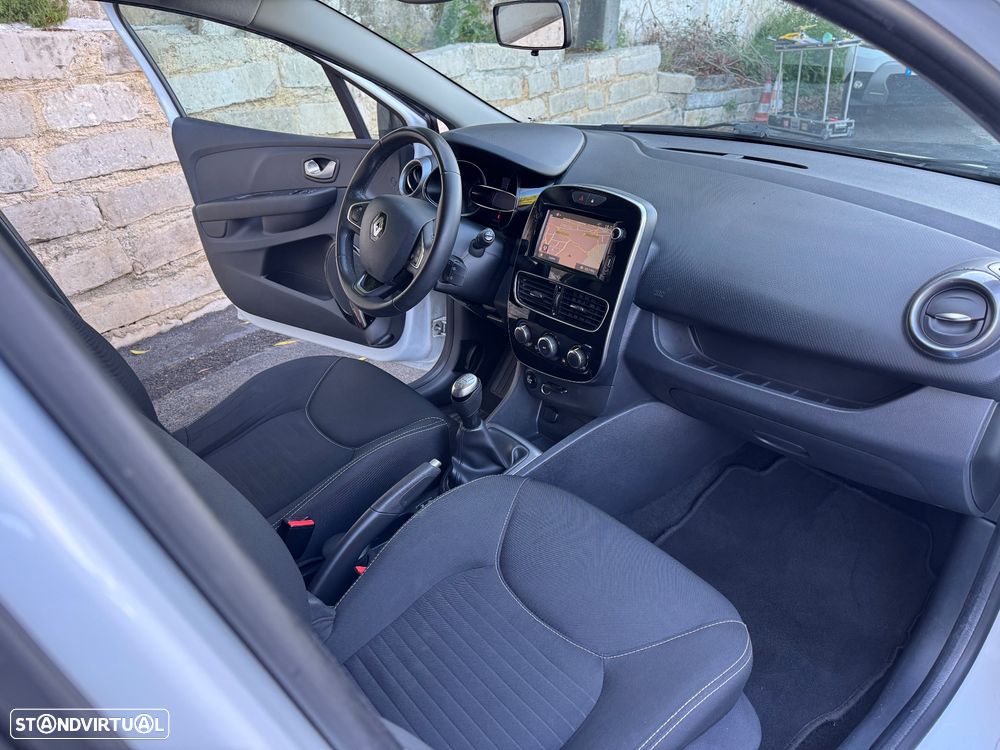 Renault Clio Sport Tourer 0.9 TCe Limited - 19