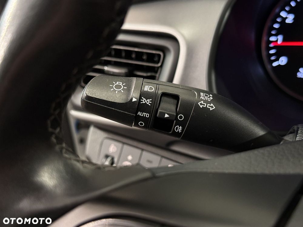Kia Stonic - 20