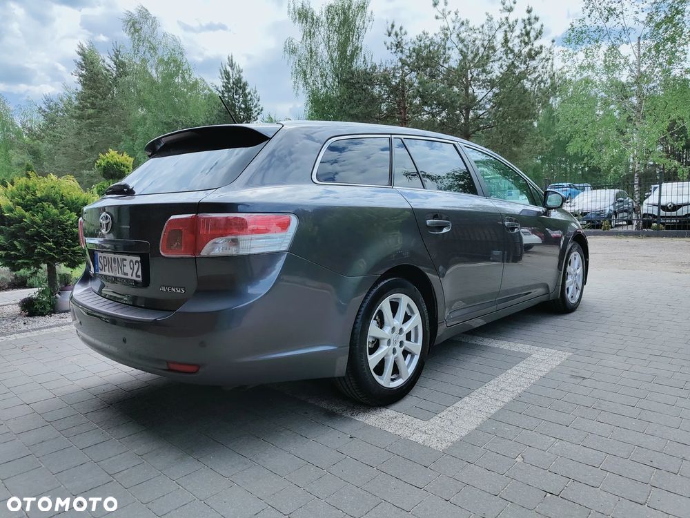 Toyota Avensis 2.0 Sol EU5 - 30