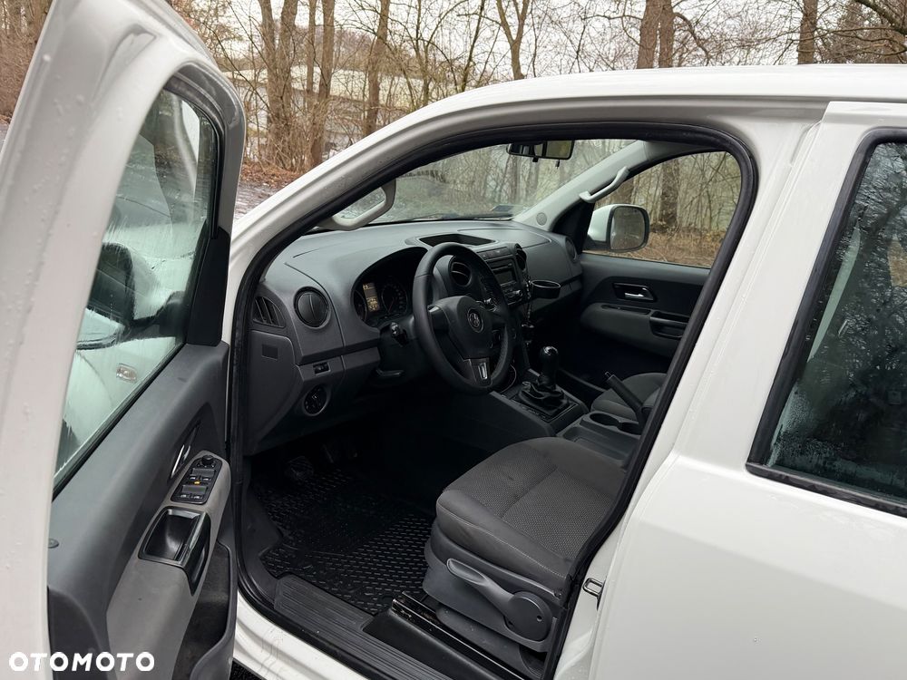 Volkswagen Amarok - 10