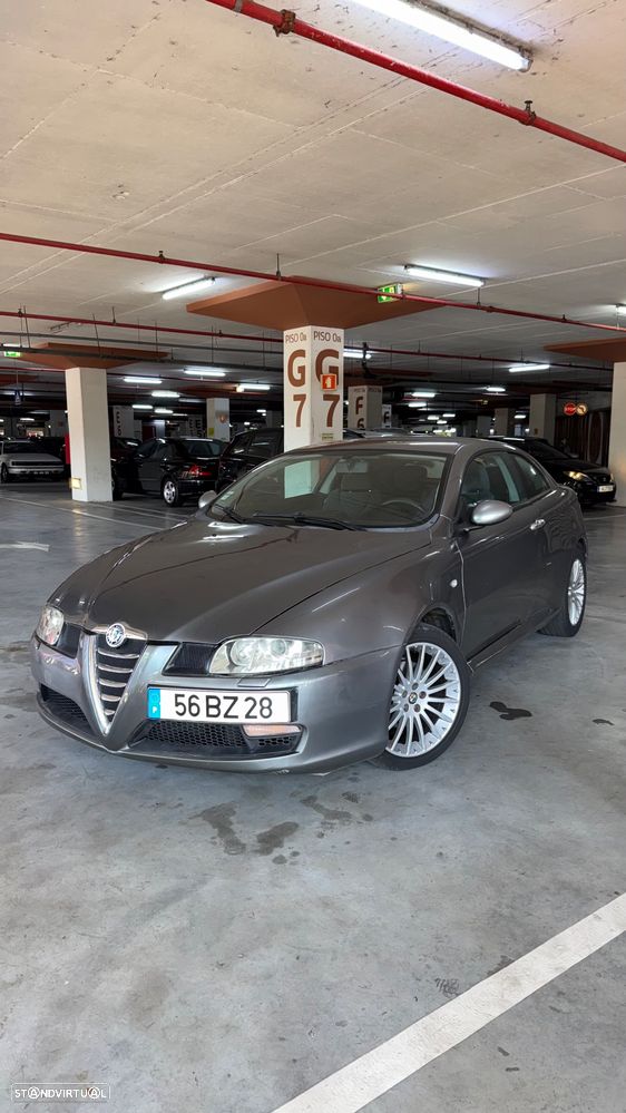Alfa Romeo GT 1.9 JTD M-JET Progression - 2