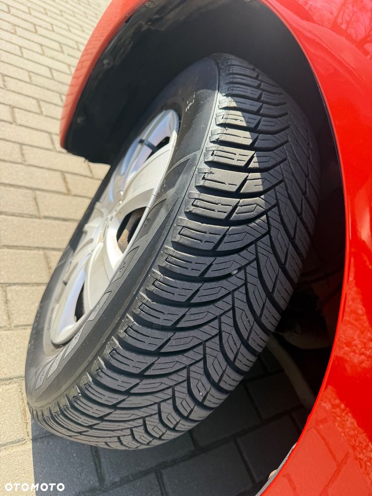 Volkswagen Polo - 28