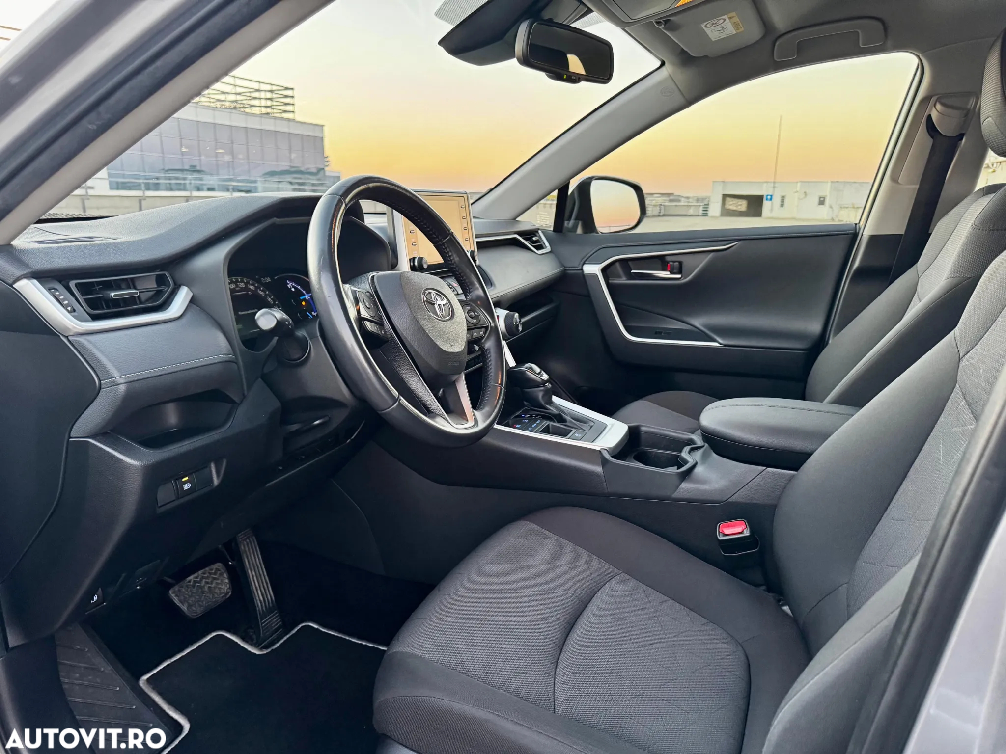 Toyota RAV4 2.5 Hybrid VVT-iE 4x2 Dynamic - 13