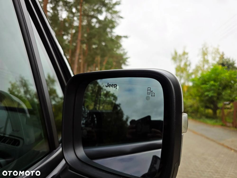 Jeep Renegade 1.4 MultiAir Limited - 25