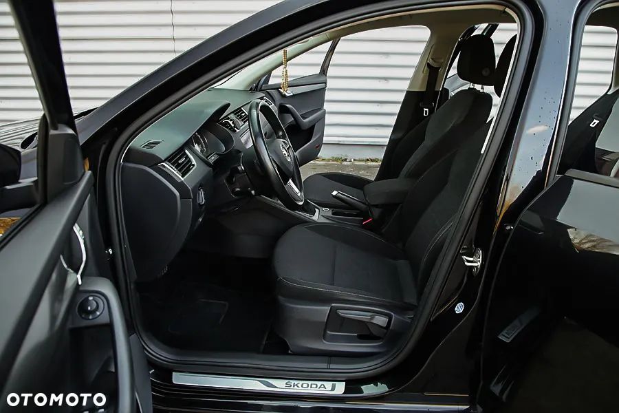 Skoda Octavia 1.6 TDI DSG Soleil - 10