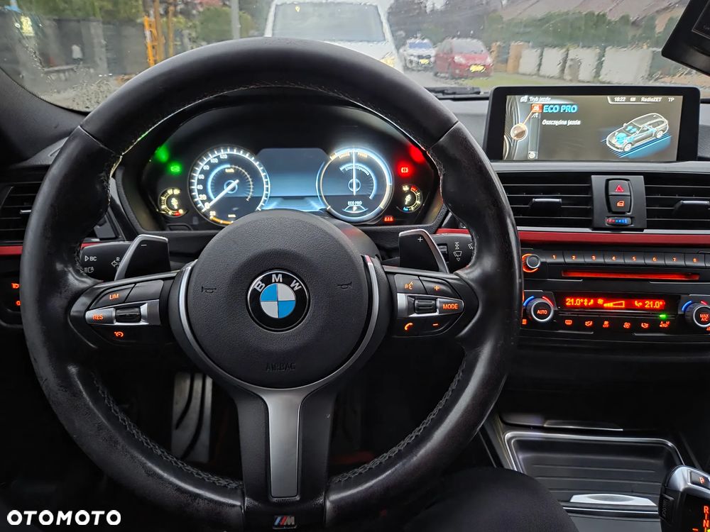 BMW Seria 3 - 18