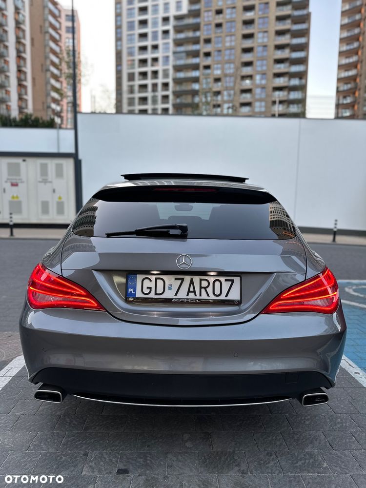 Mercedes-Benz CLA 200 7G-DCT UrbanStyle Edition - 15