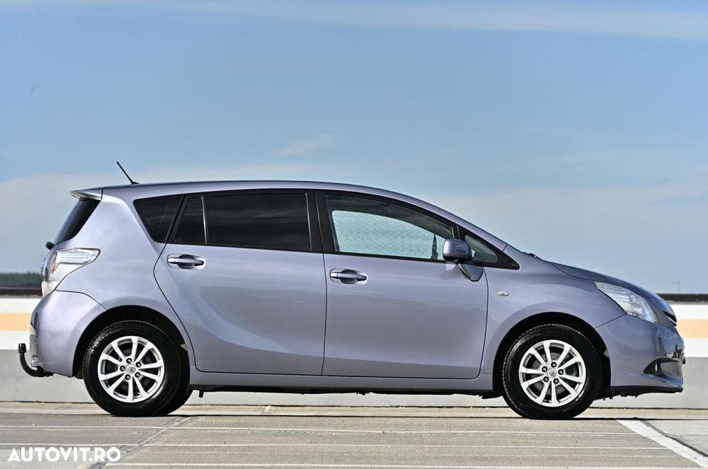 Toyota Verso 1.8 Valvematic Luna - 8