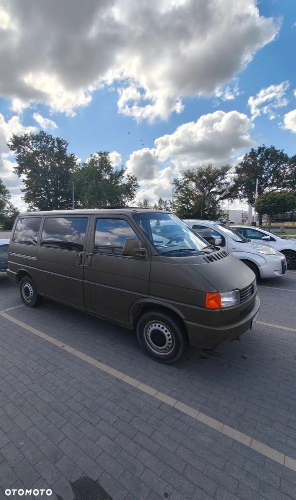 Volkswagen Transporter - 3
